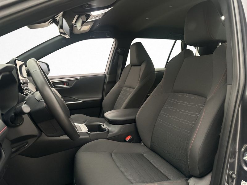 Toyota RAV4 bild 9