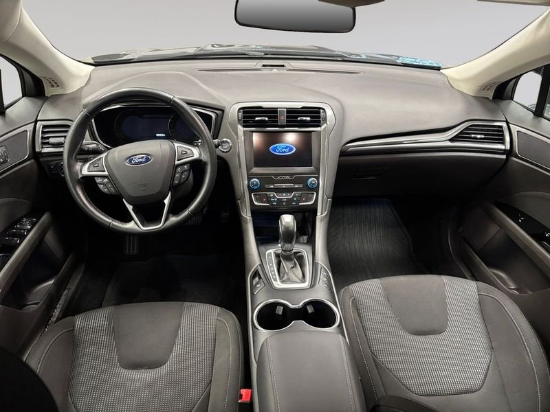 Ford Mondeo bild 10