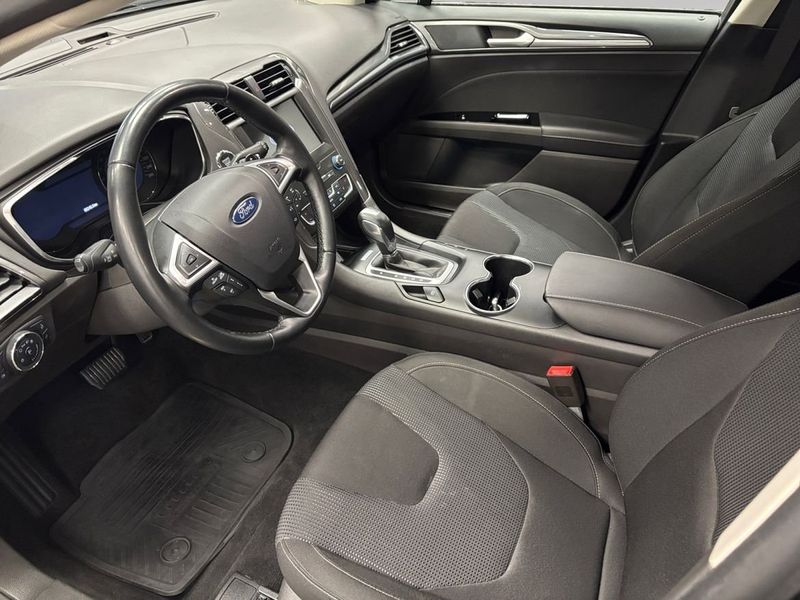 Ford Mondeo bild 9