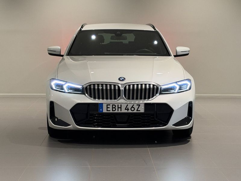 BMW 330 bild 2