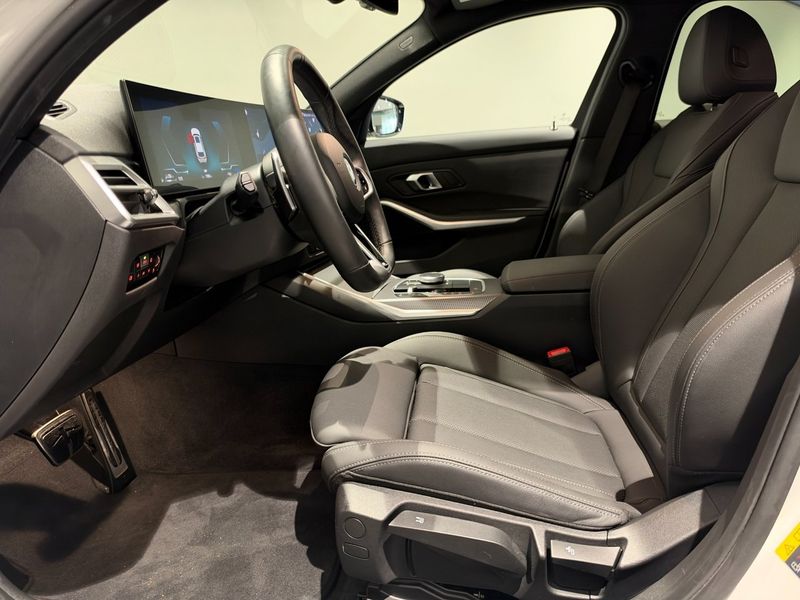 BMW 330 bild 10