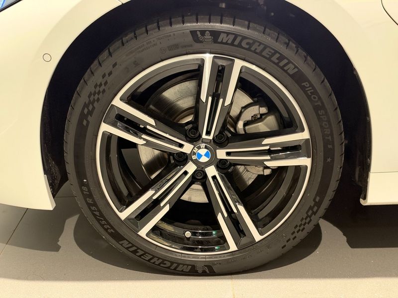 BMW 330 bild 5
