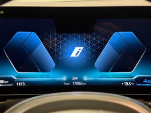 BMW 330 bild 14