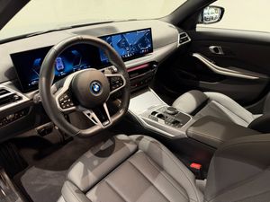 BMW 330 bild 11