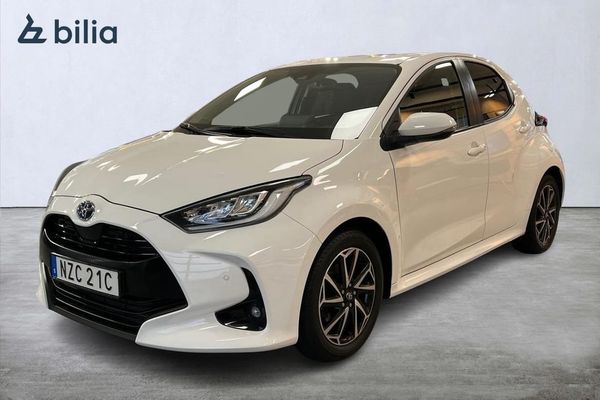 Toyota Yaris 1,5 ACTIVE PLUS SÄKERHETSPAKET - 2021