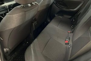 Toyota Yaris bild 13