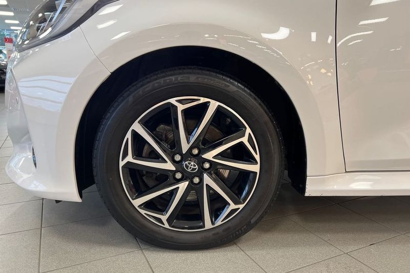 Toyota Yaris bild 17