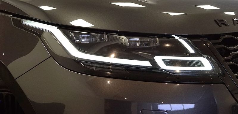 Land Rover Range Rover Velar bild 2