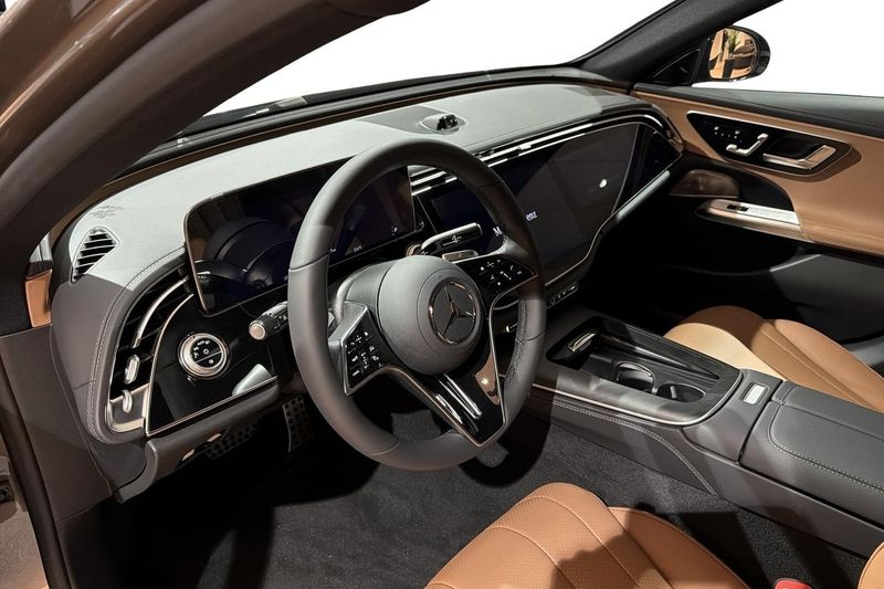 Mercedes E300 bild 9