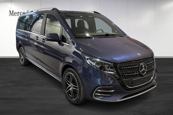 Mercedes V300 V 300d 4MATIC 3.2t, AMG, Burmester, Drag, Dieselvärmare - 2026