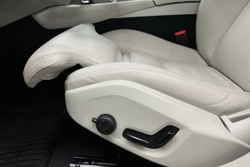 Volvo V60 bild 23