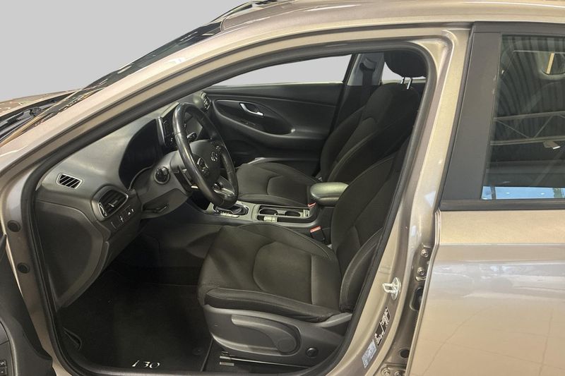 Hyundai i30 bild 7