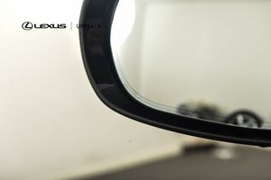 Lexus RX bild 18