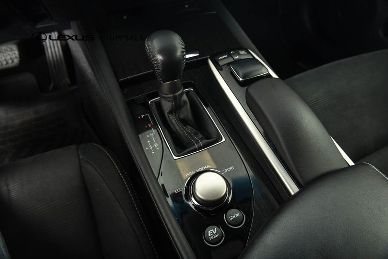 Lexus GS bild 12