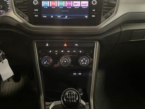 Volkswagen T-Roc bild 12