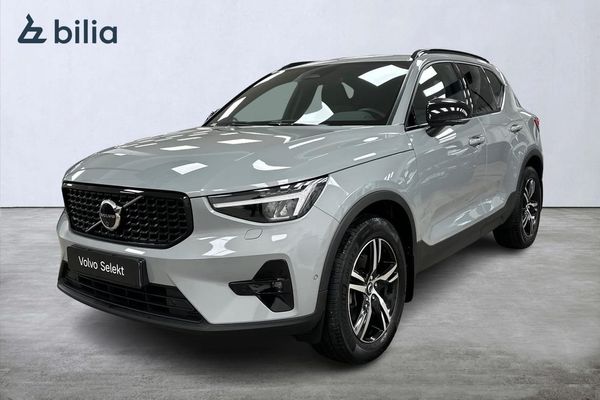 Volvo XC40 B3 FWD Bensin Plus Dark Drag 360 Förarstöd - 2025