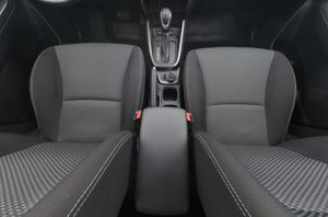Suzuki Vitara bild 12