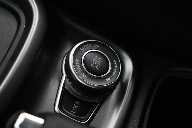 Suzuki Vitara bild 15
