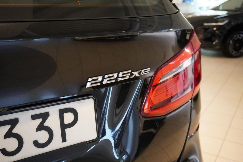 BMW 225 bild 6