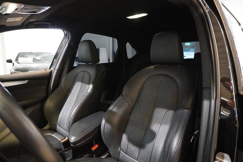 BMW 225 bild 13