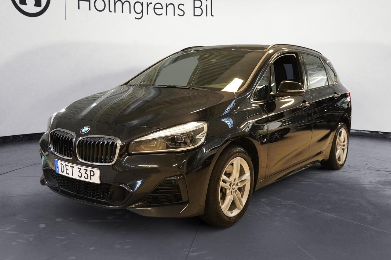 BMW 225