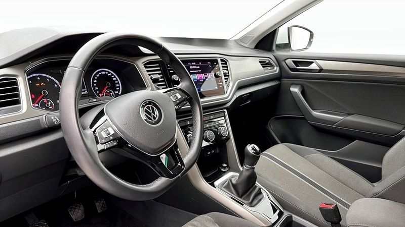 Volkswagen T-Roc bild 7