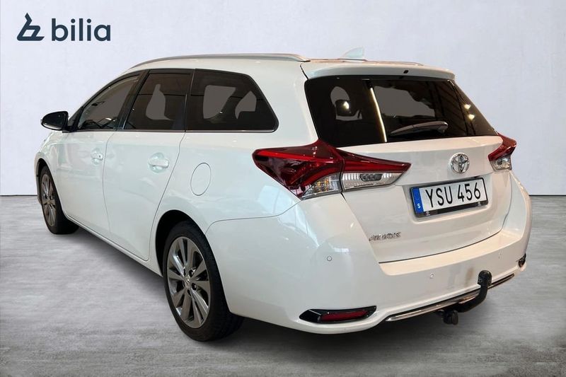Toyota Auris bild 2