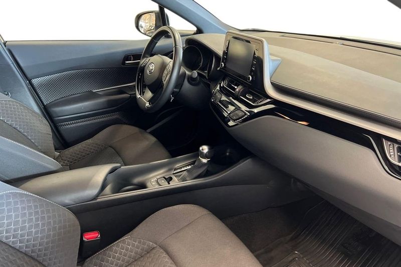 Toyota C-HR bild 6