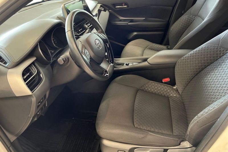 Toyota C-HR bild 12