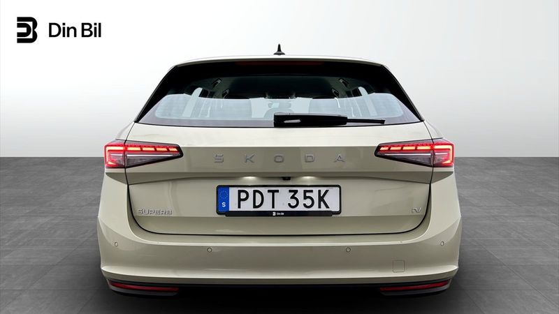 Skoda Superb bild 5