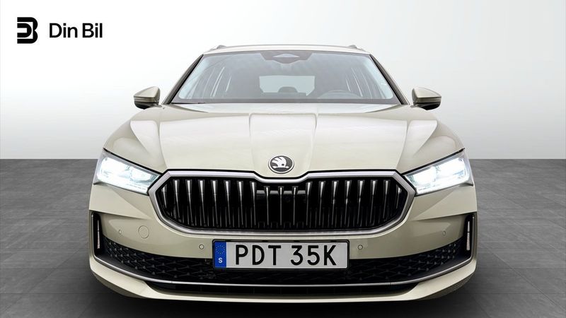 Skoda Superb bild 4
