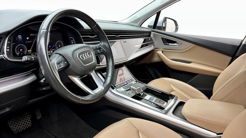 Audi Q7 bild 7
