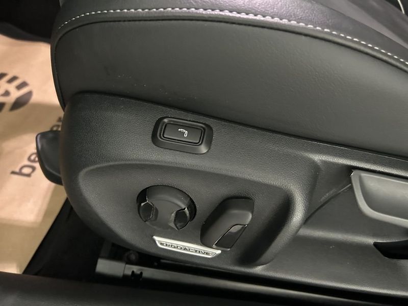 Volkswagen Passat bild 10