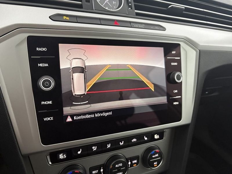 Volkswagen Passat bild 10