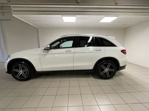 Mercedes GLC220 bild 2