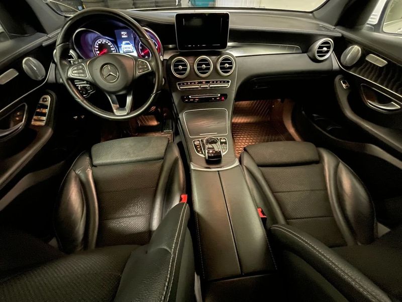 Mercedes GLC220 bild 6