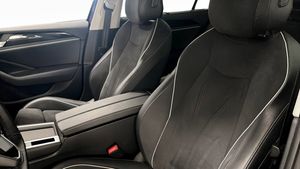 Volkswagen Passat bild 8