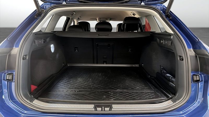 Volkswagen Passat bild 12