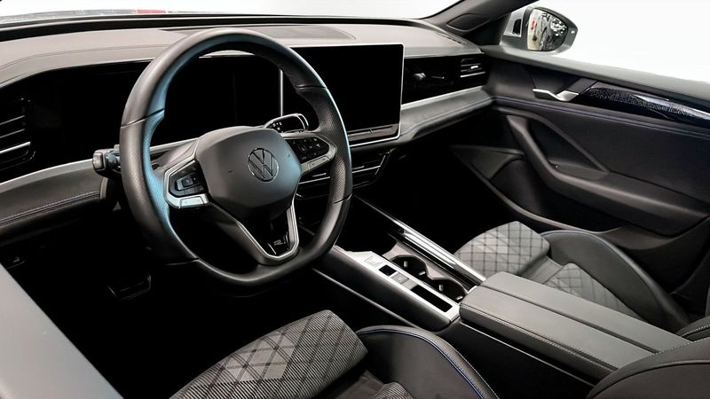 Volkswagen Passat bild 7