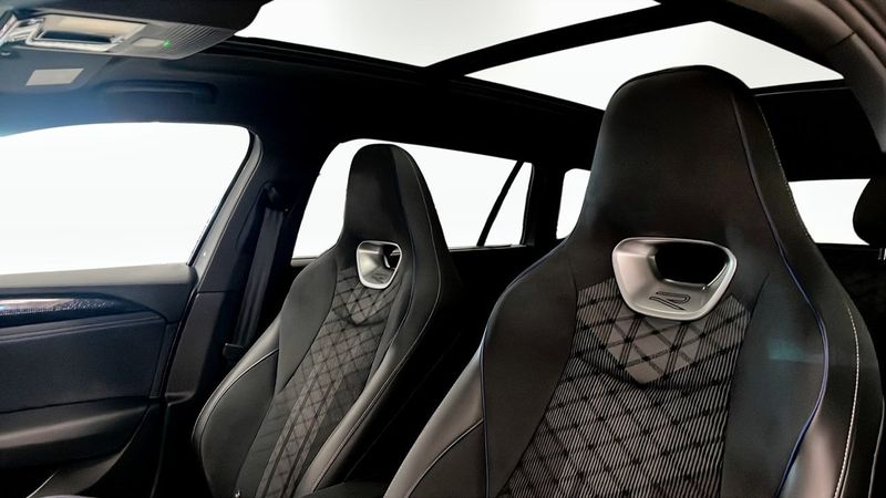 Volkswagen Passat bild 8