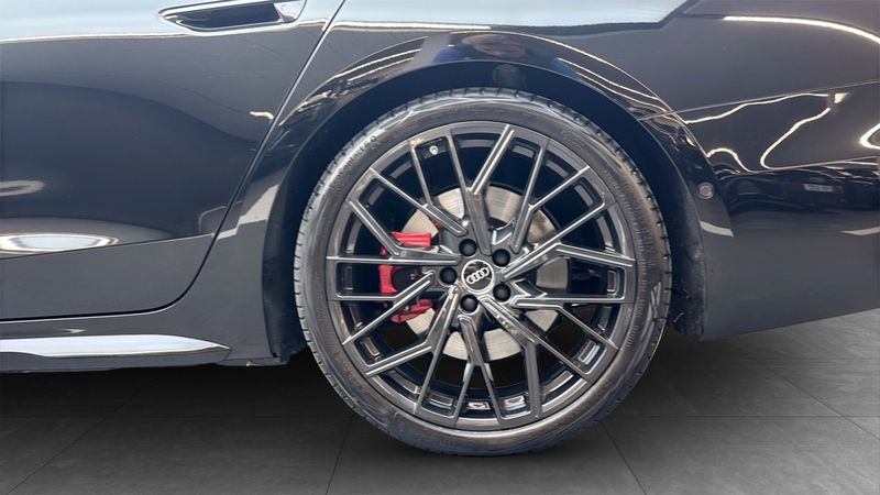 Audi A6 bild 6