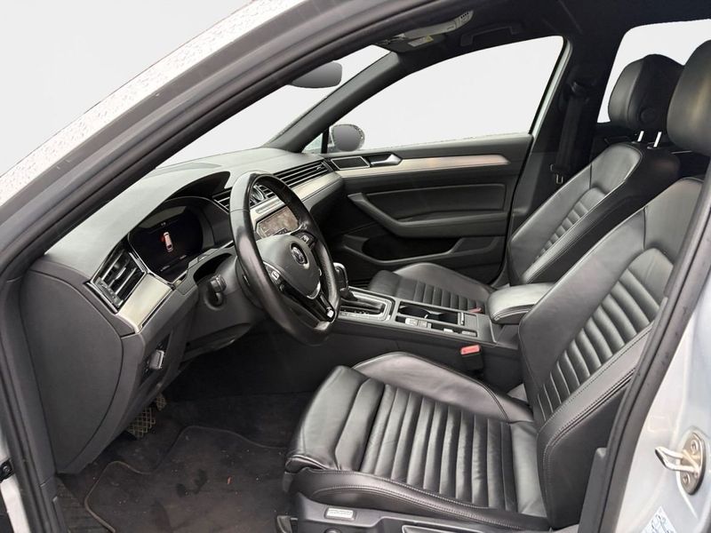 Volkswagen Passat bild 9