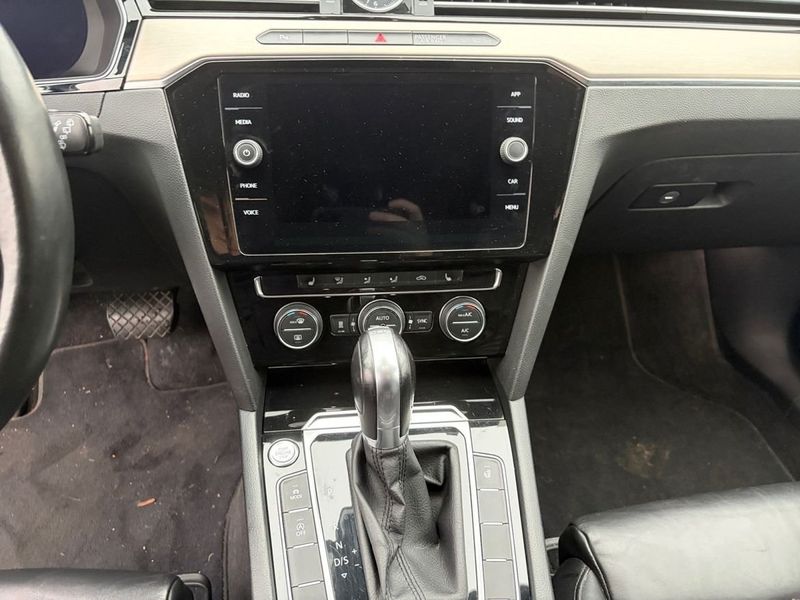 Volkswagen Passat bild 11