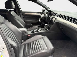 Volkswagen Passat bild 14