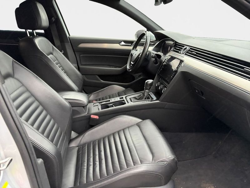 Volkswagen Passat bild 14