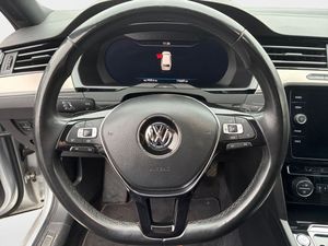 Volkswagen Passat bild 12