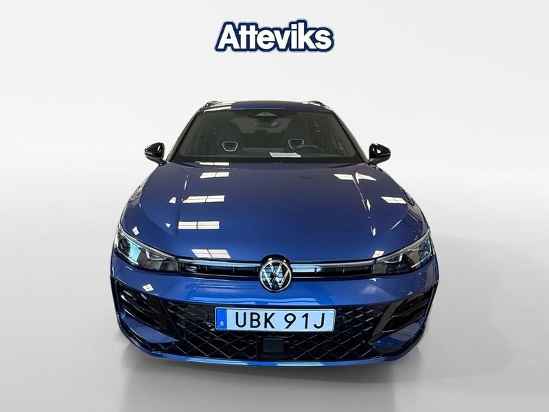 Volkswagen Passat bild 8