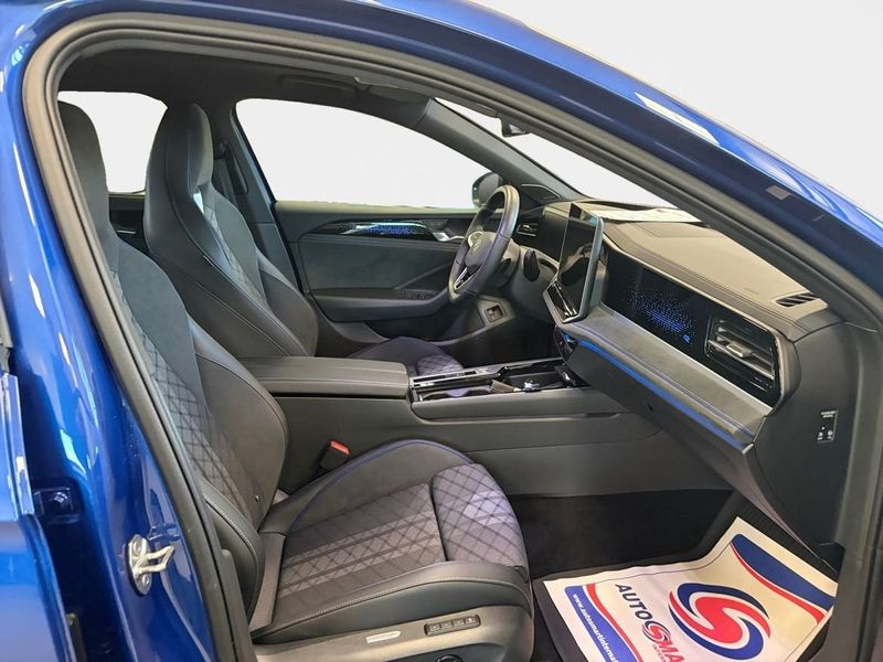 Volkswagen Passat bild 15