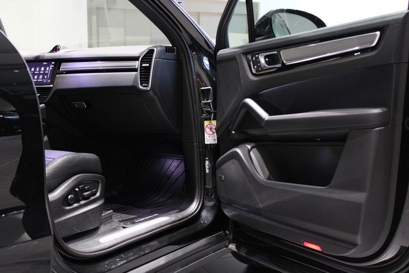 Porsche Cayenne bild 8