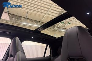 Lynk & Co 01 bild 16